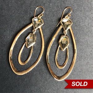 Alexis Bittar Gray Pentagon Orbit Loops